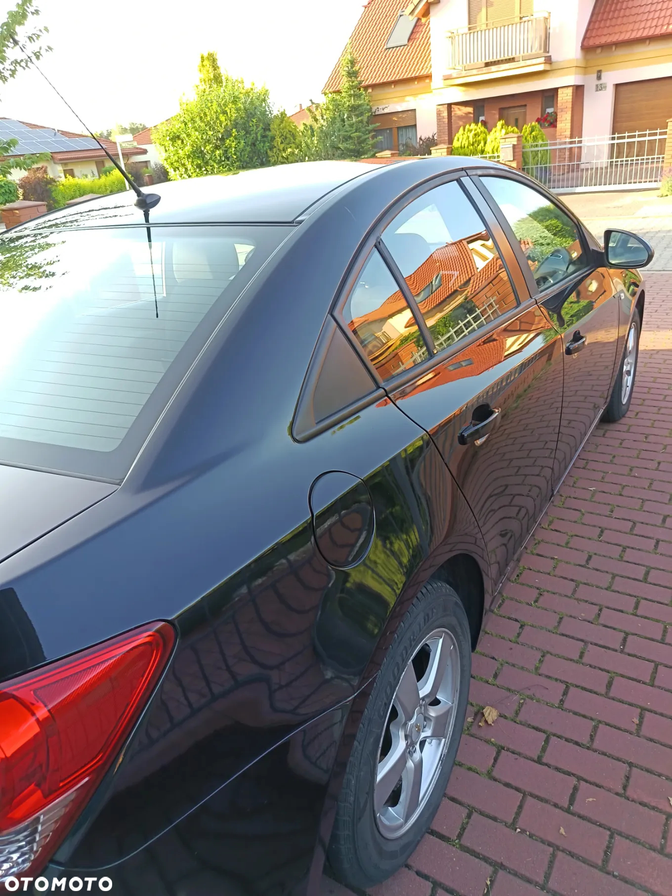 Chevrolet Cruze 1.8 LS+ - 20
