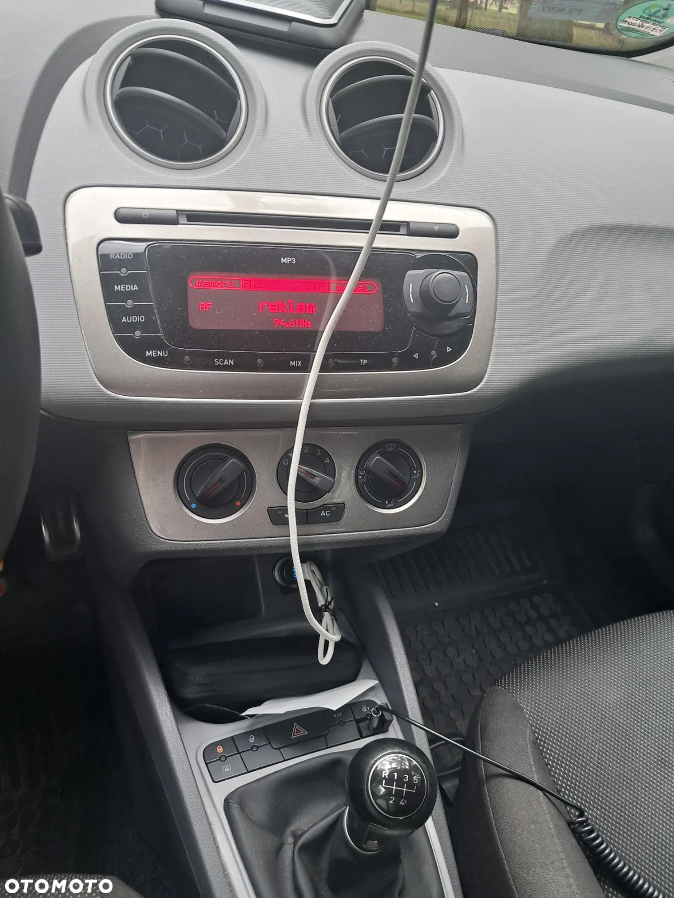 Seat Ibiza 1.4 16V Reference - 15