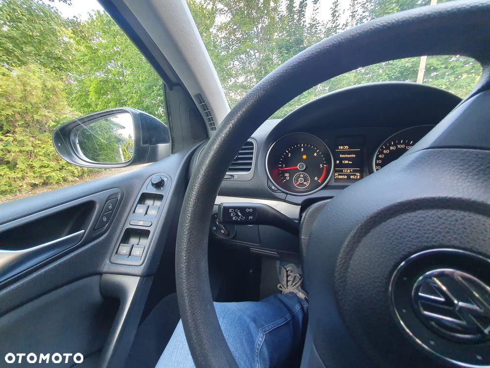 Volkswagen Golf 1.6 TDI DPF Comfortline - 15