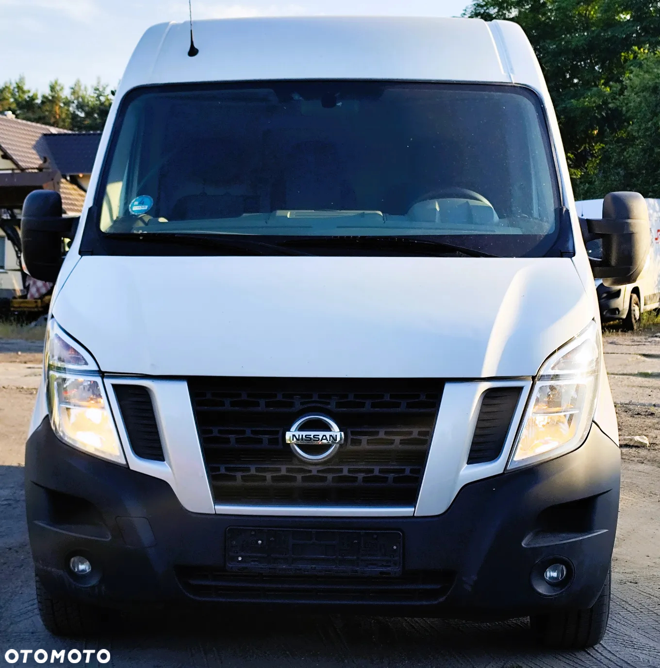 Nissan NV400 - 8