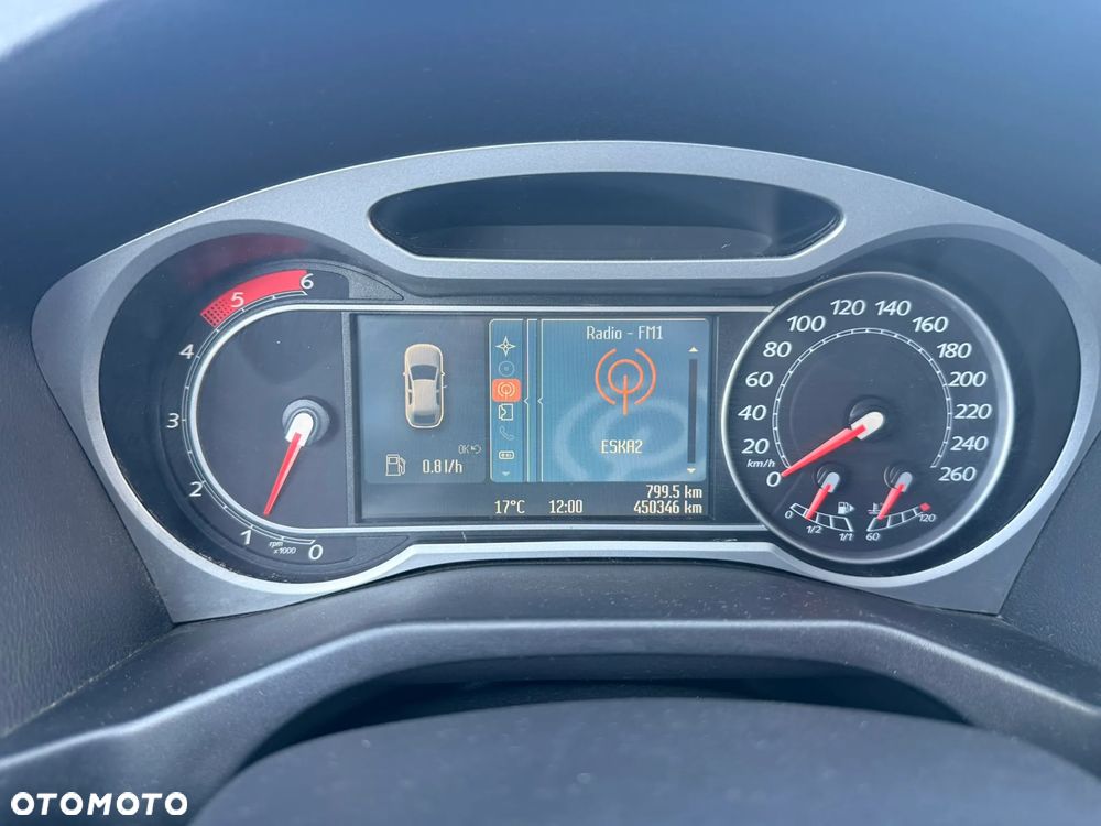 Ford Mondeo 2.0 TDCi Titanium - 14