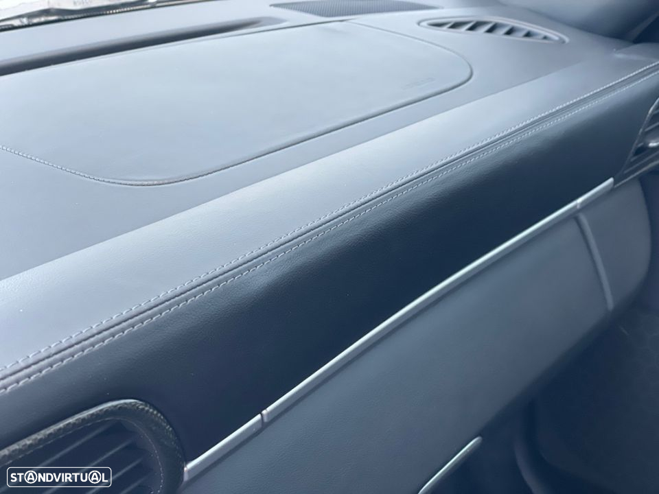 Porsche 911 (997) Turbo - 27