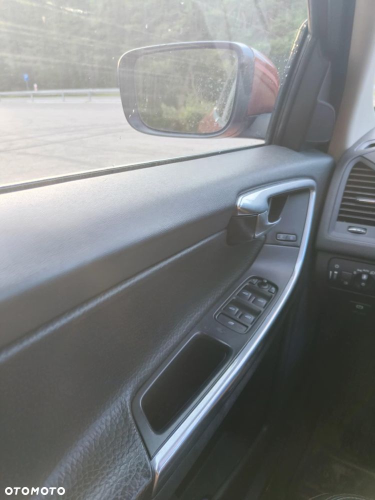 Volvo XC 60 T6 AWD RDesign - 17