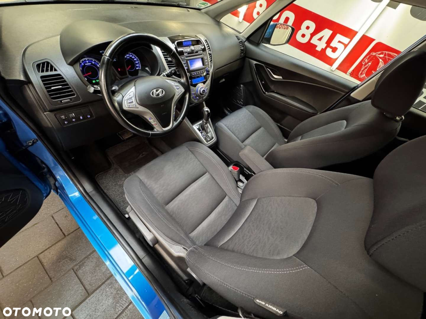 Hyundai ix20 - 24