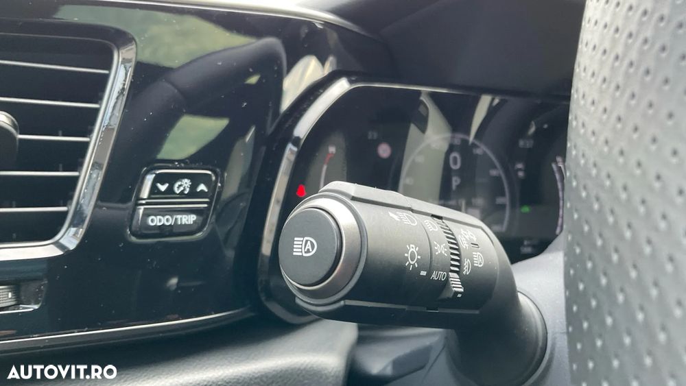 Lexus Seria NX 350h AWD 2.5 TNGA HV 25H CVT F Sport - 34