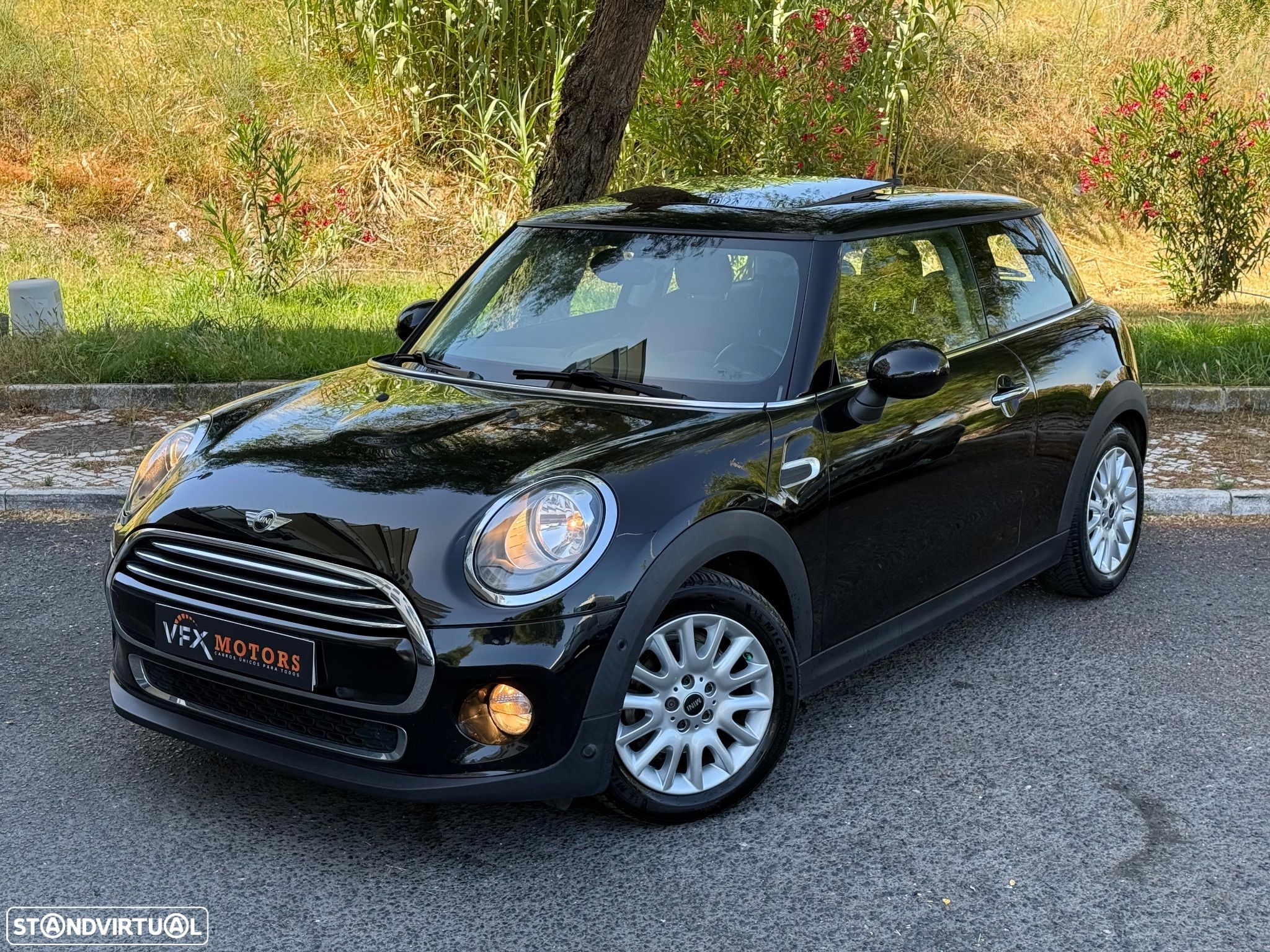 MINI 3 Portas Cooper D Seven Chili - 1