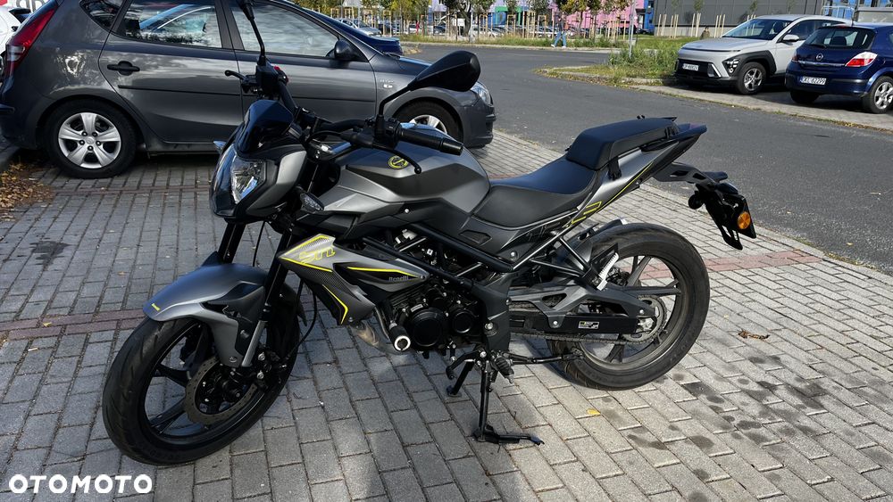 Benelli BN 125