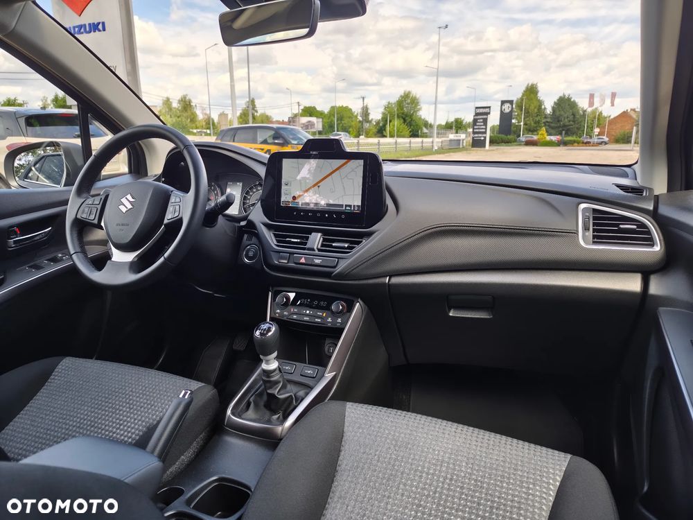 Suzuki SX4 S-Cross - 19