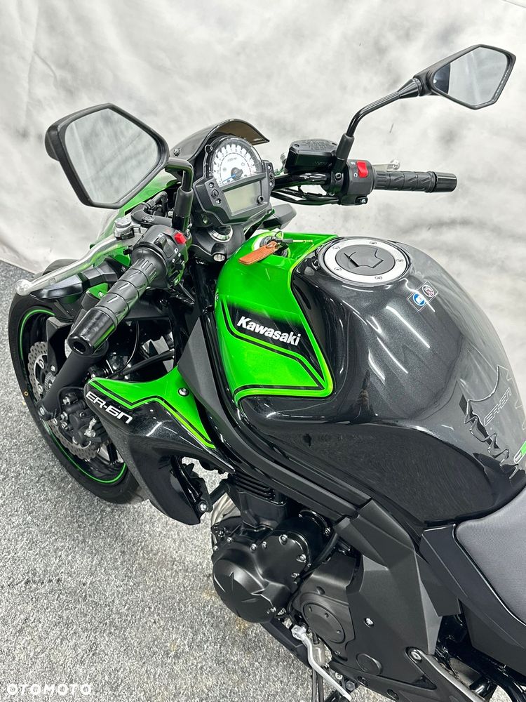 Kawasaki ER - 8