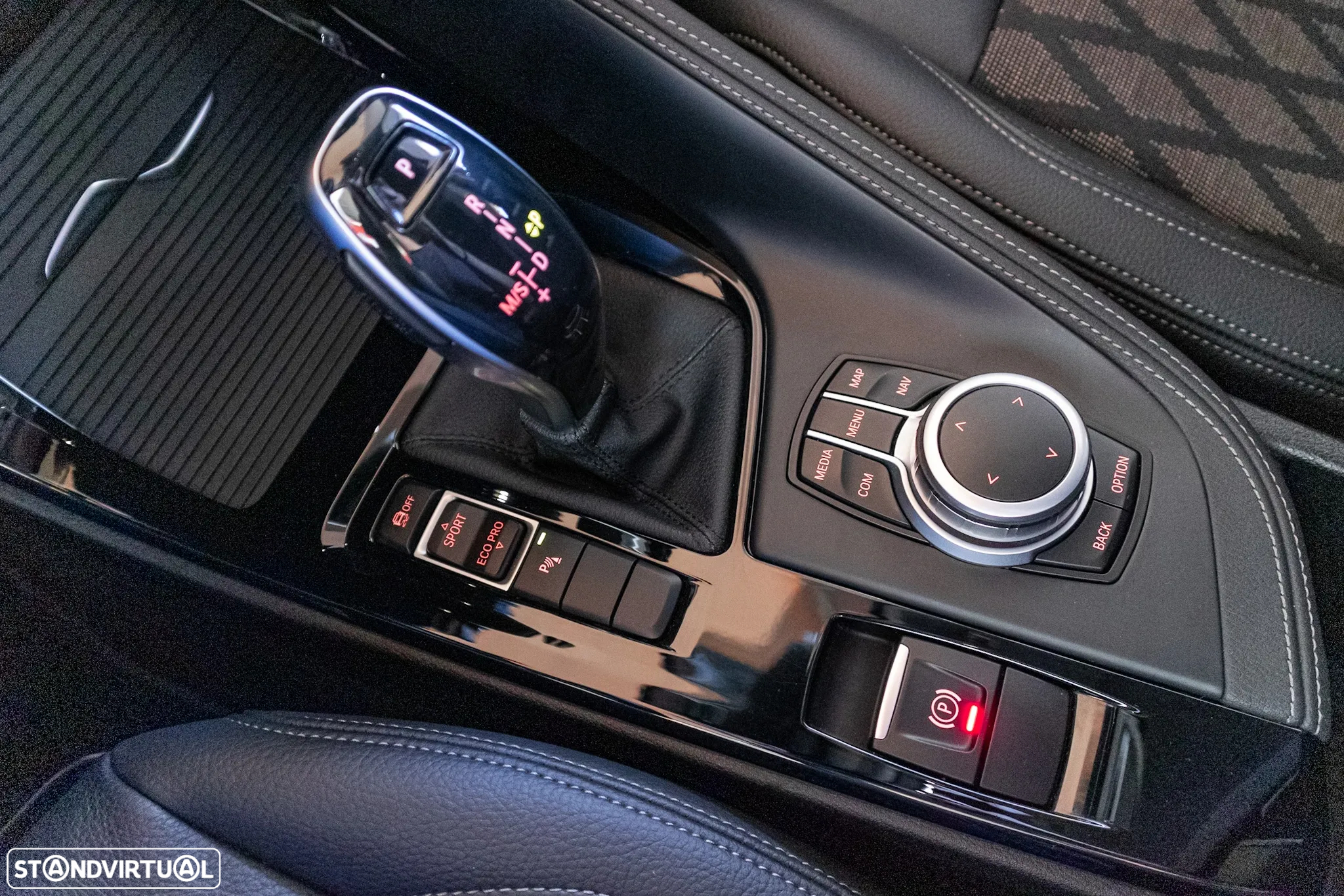 BMW X1 16 d sDrive xLine Auto - 13