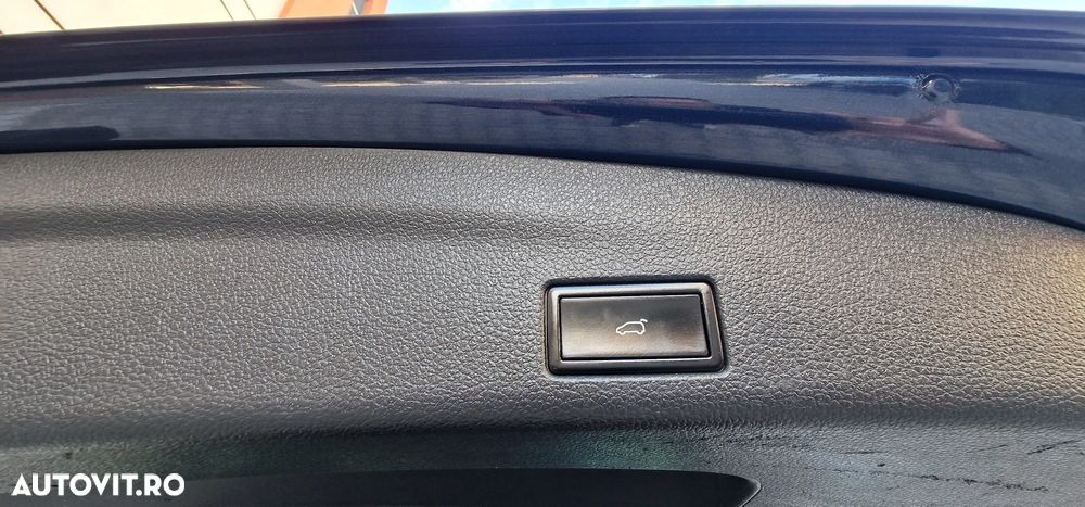 Volkswagen Sharan - 9