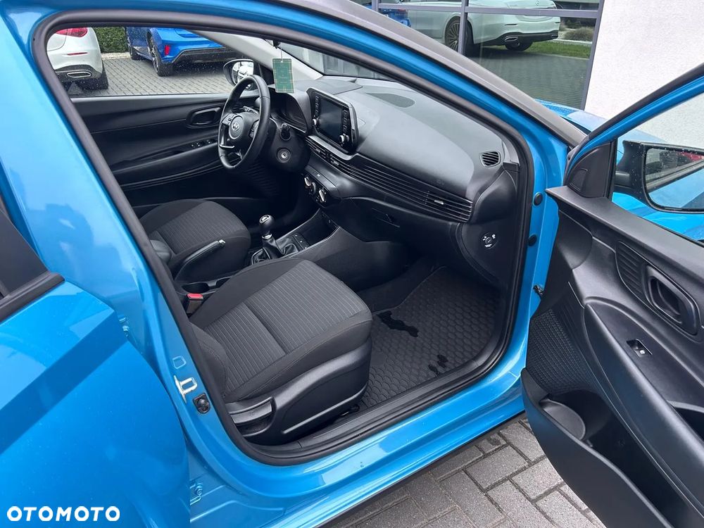 Hyundai i20 1.2 Modern - 32