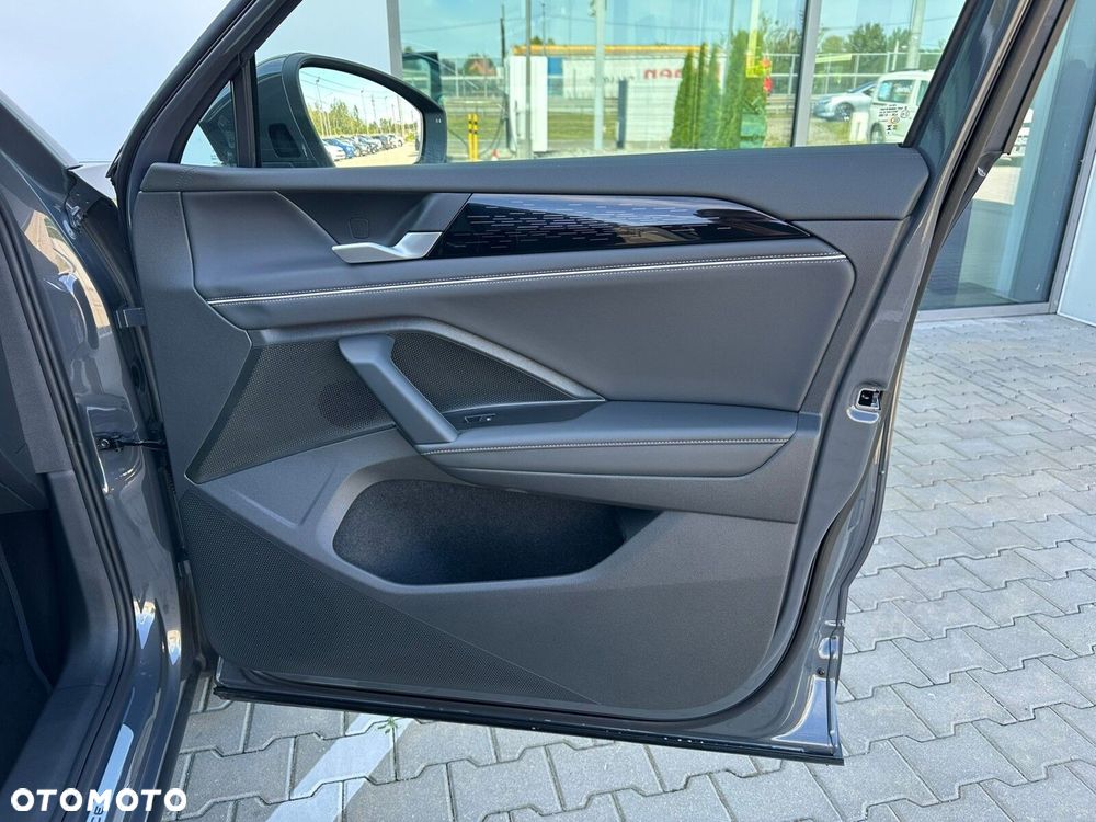Volkswagen Tayron 2.0 TSI 4Mot Elegance DSG - 19