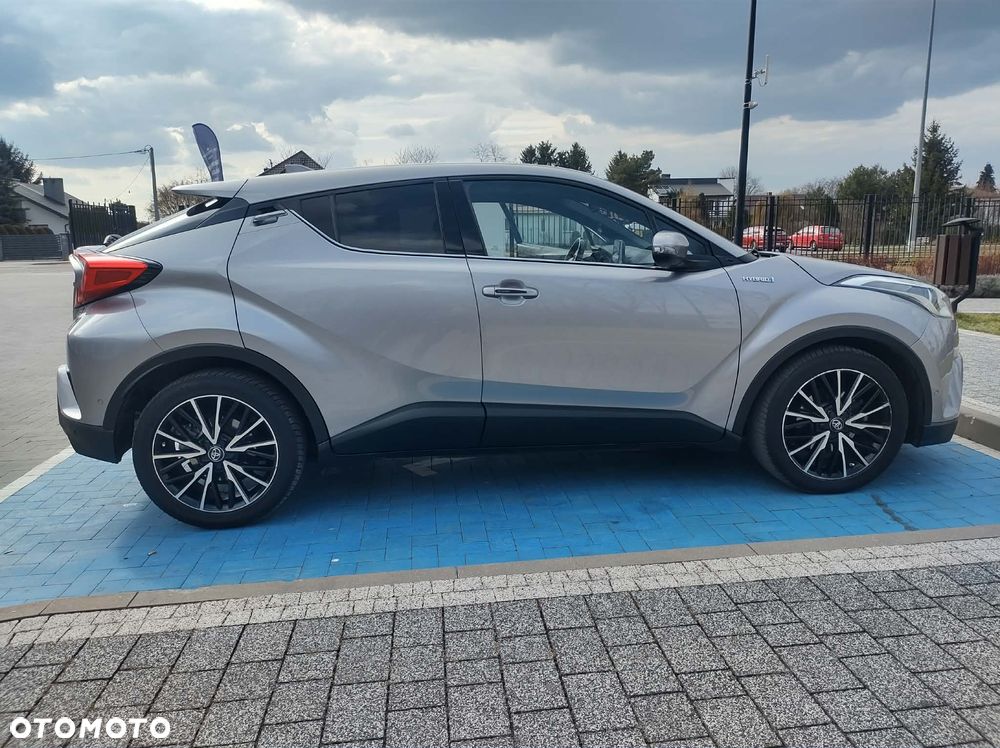 Toyota C-HR 1.8 Hybrid Premium - 1