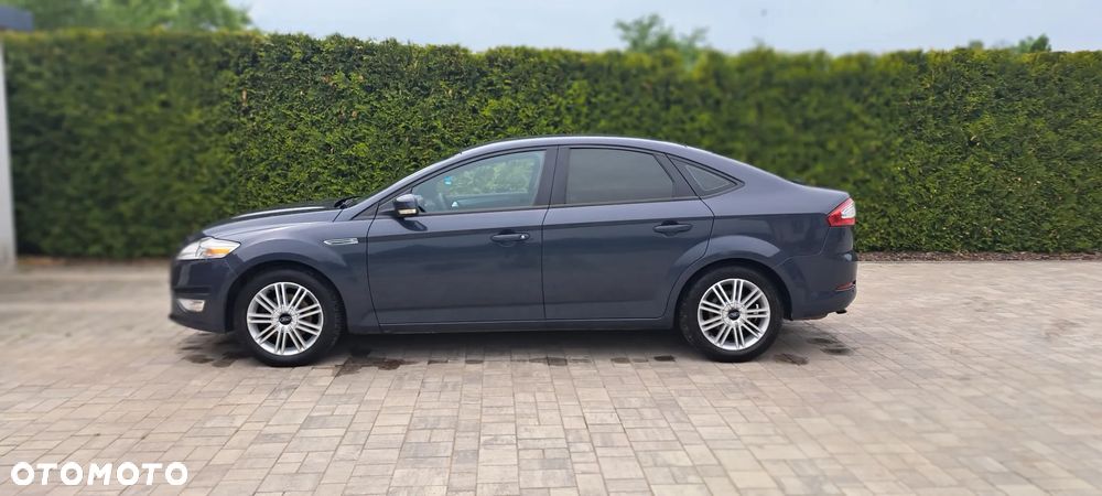 Ford Mondeo - 2