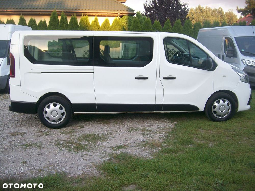 Renault Trafic - 11