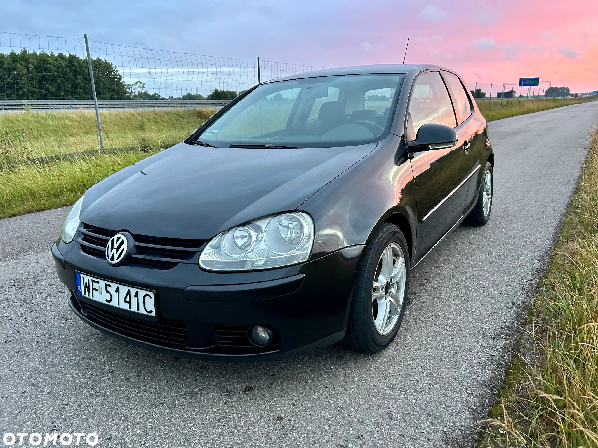 Volkswagen Golf V 1.9 TDI Comfortline - 6