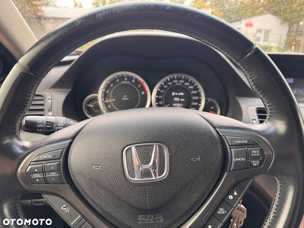 Honda Accord 2.0 Executive - 7
