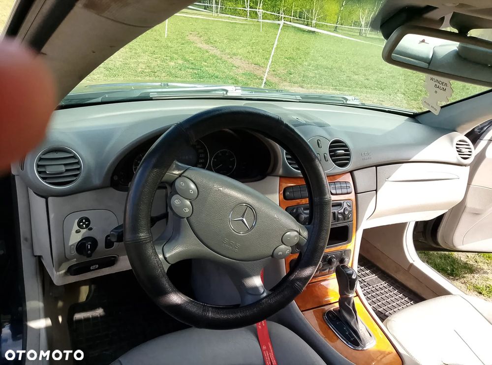 Mercedes-Benz CLK - 7