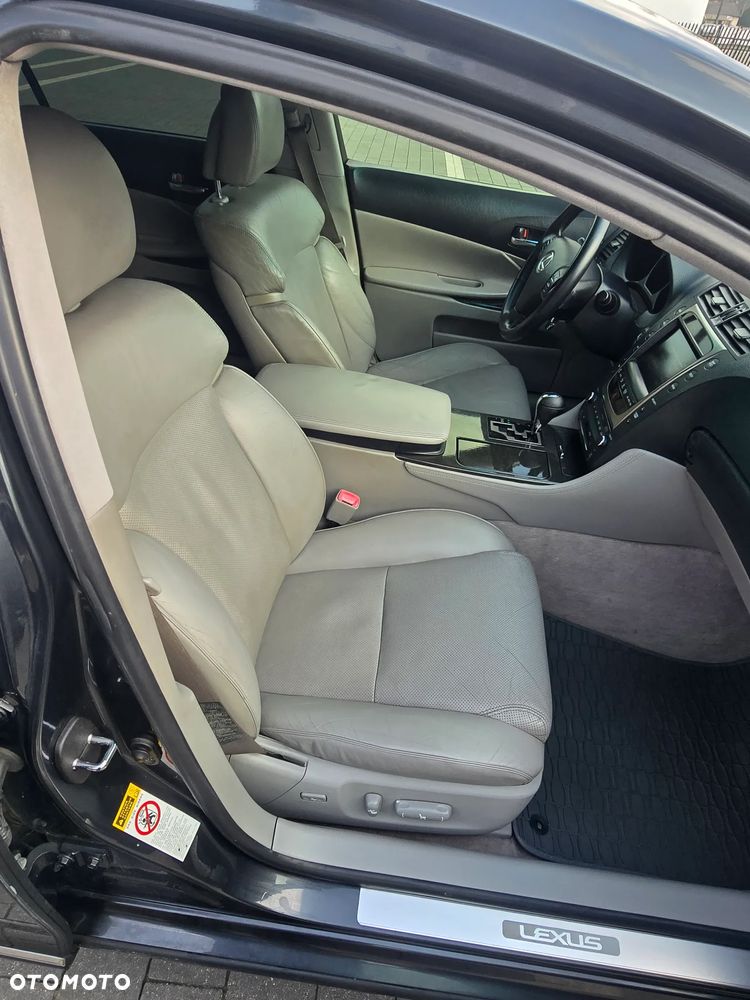 Lexus GS 300 Prestige - 12