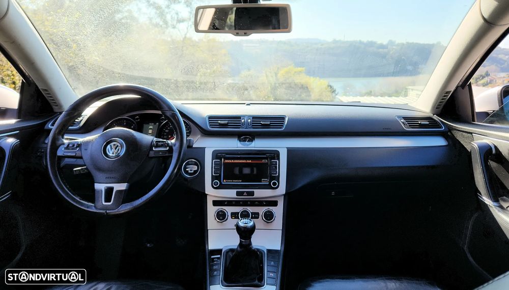 VW Passat 2.0 TDI Highline - 7