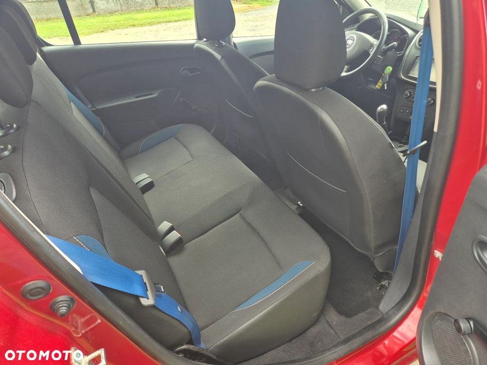 Dacia Sandero 1.2 16V 75 Essentiel - 24
