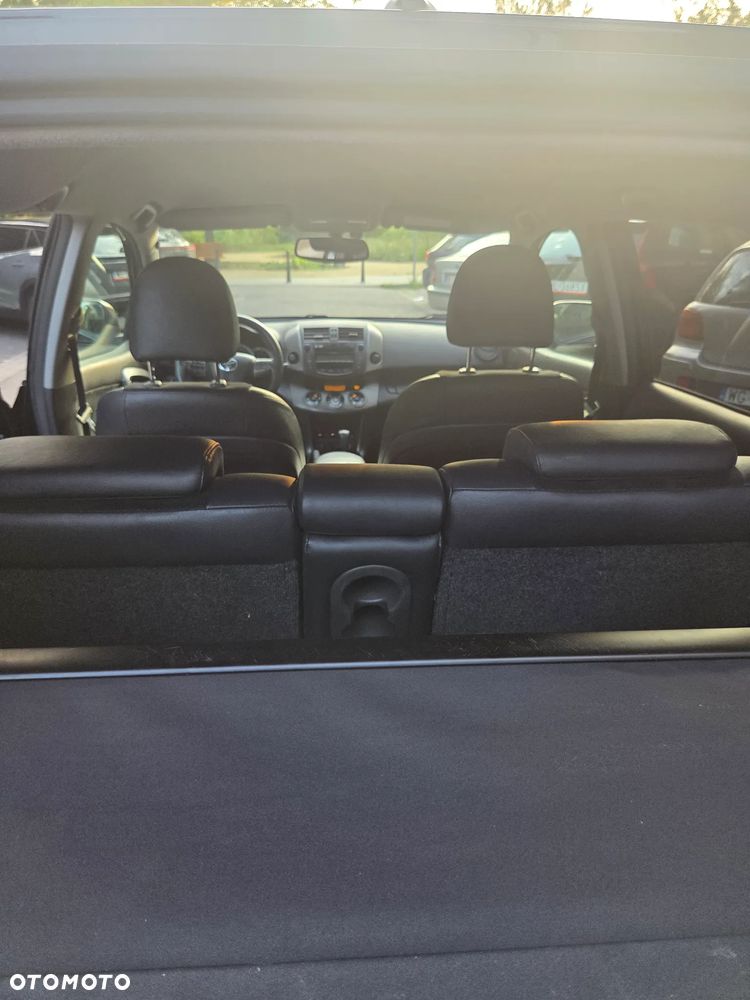 Toyota RAV4 2.0 4x4 Multidrive S Sol - 11