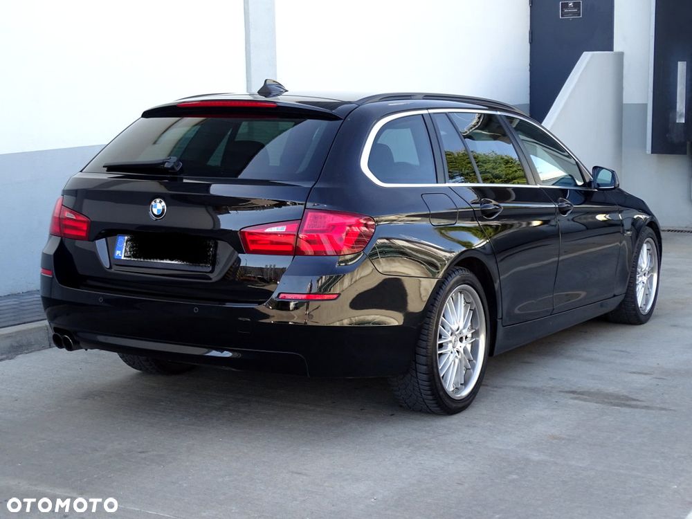 BMW Seria 5 528i xDrive Sport-Aut - 6