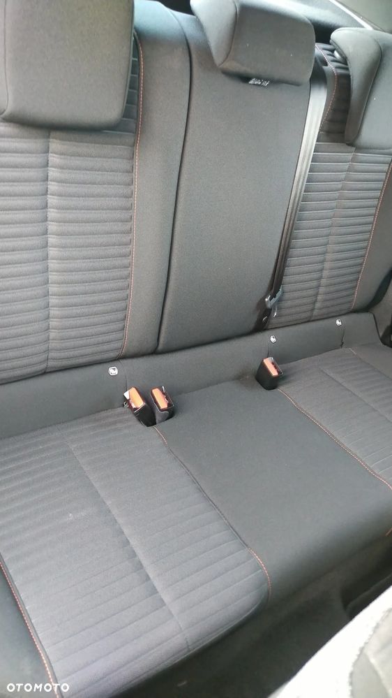 Peugeot 208 1.2 PureTech GPF Allure S&S - 25