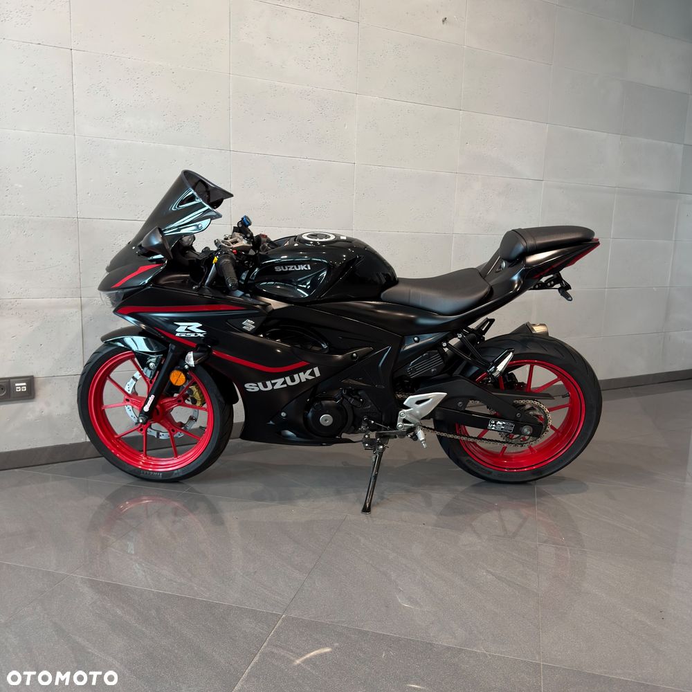 Suzuki GSX-R - 8