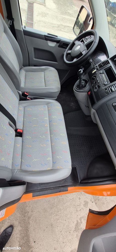 Volkswagen Transporter - 7