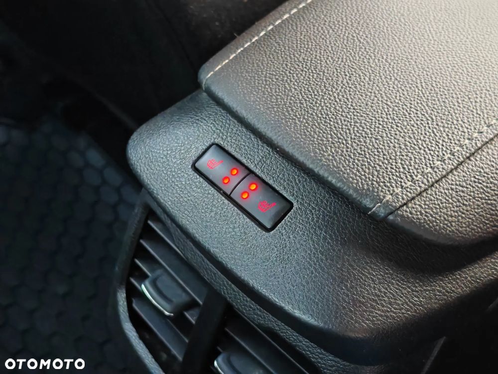 Ford Mondeo 2.0 EcoBlue Trend - 23