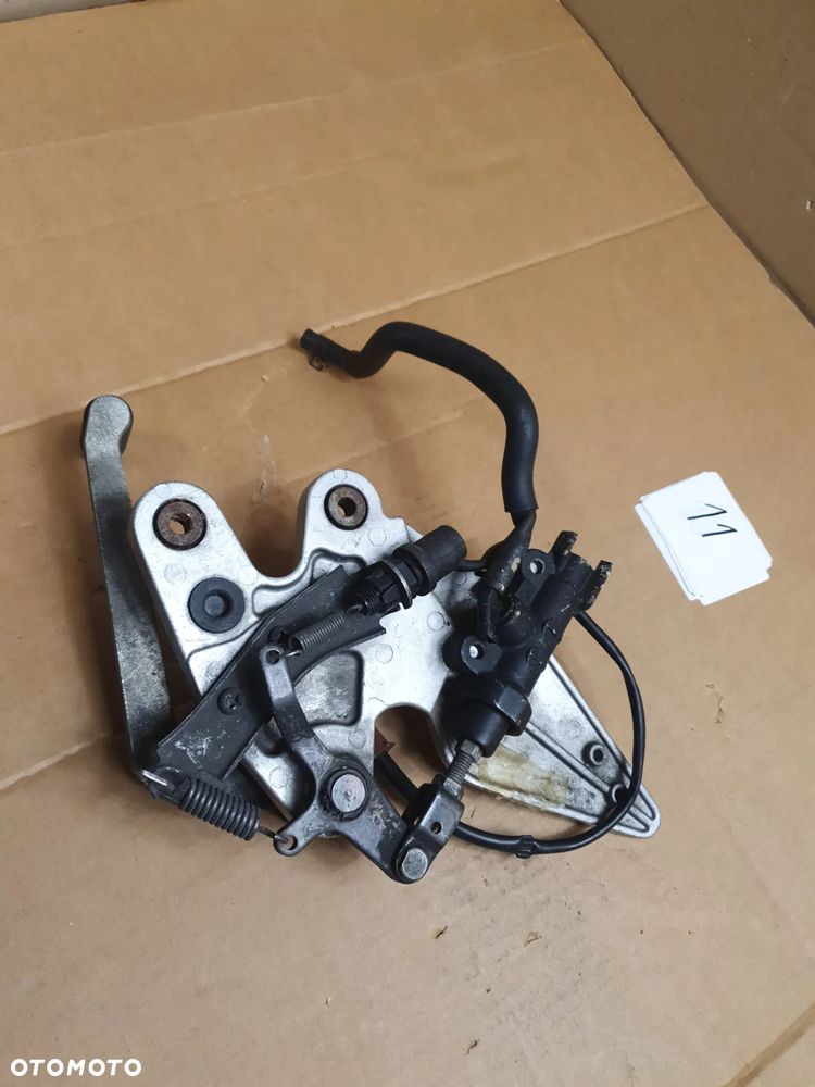YAMAHA FZ6 FAZER S1 SET KIEROWCY PRAWY DŹWIGNIA HAMULCA - 4