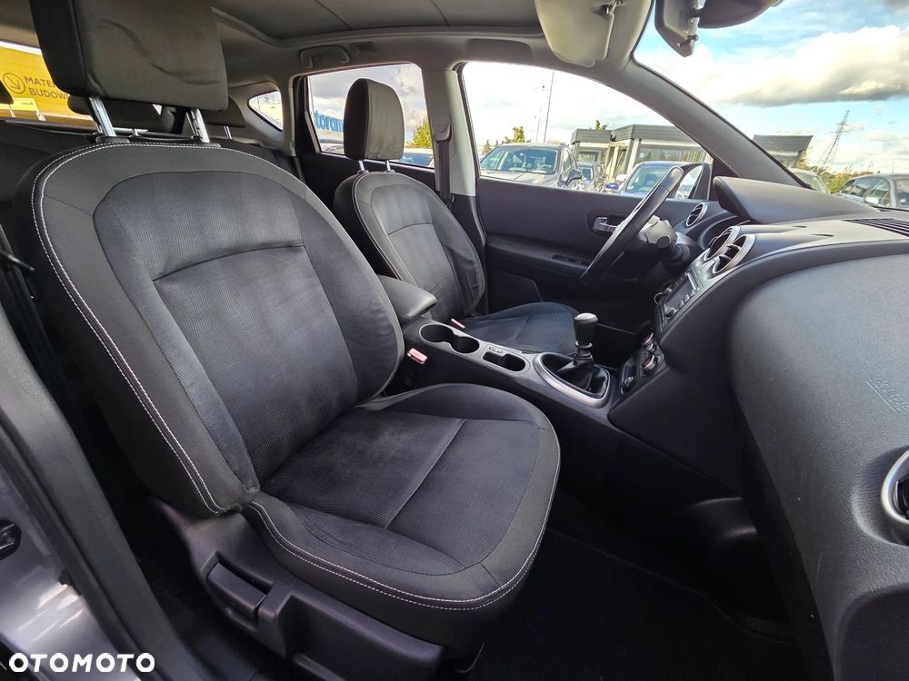 Nissan Qashqai 2.0 dCi DPF acenta - 13