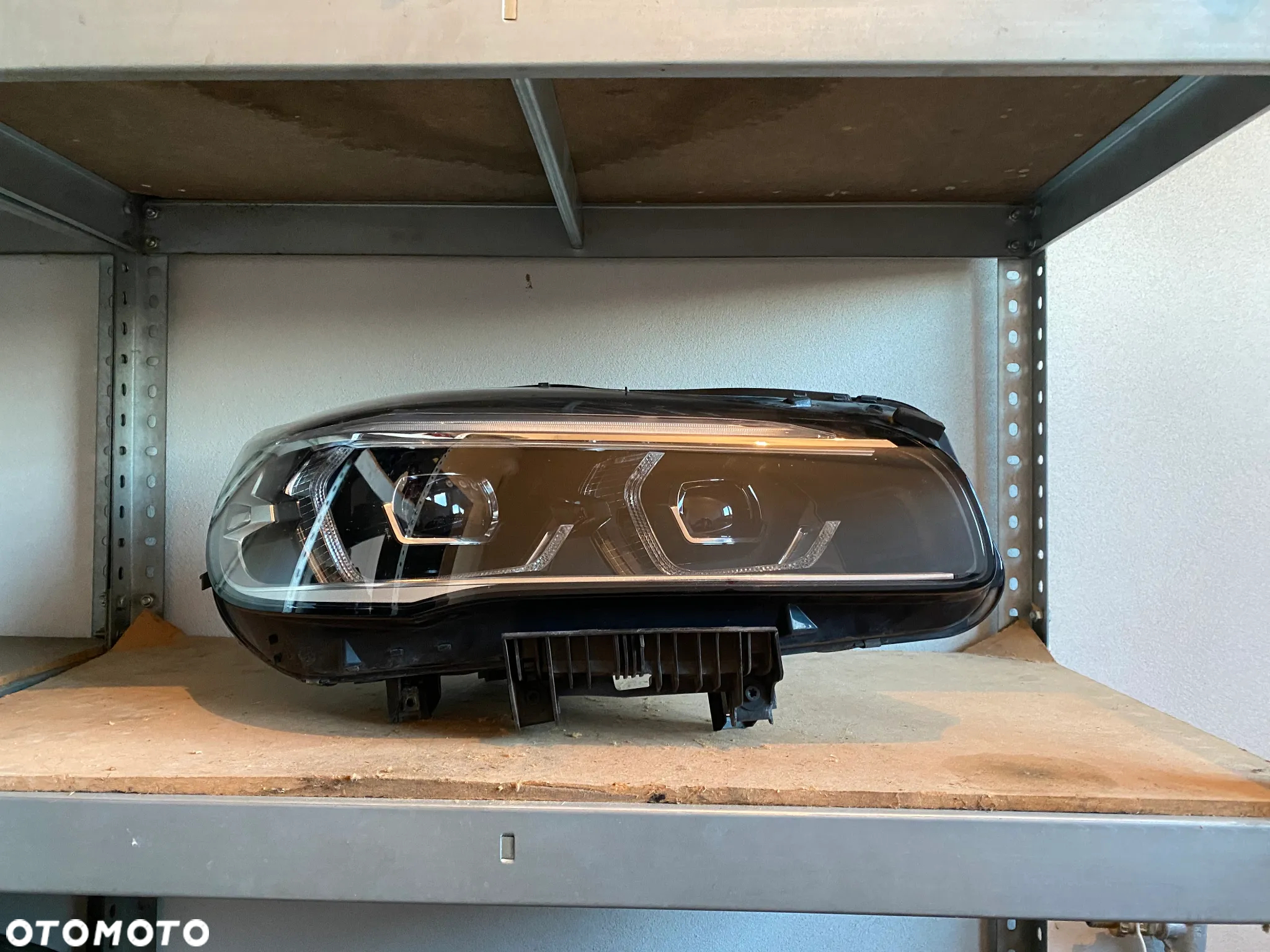 BMW F 45 F 46 Lampa reflektor prawy igła - 3