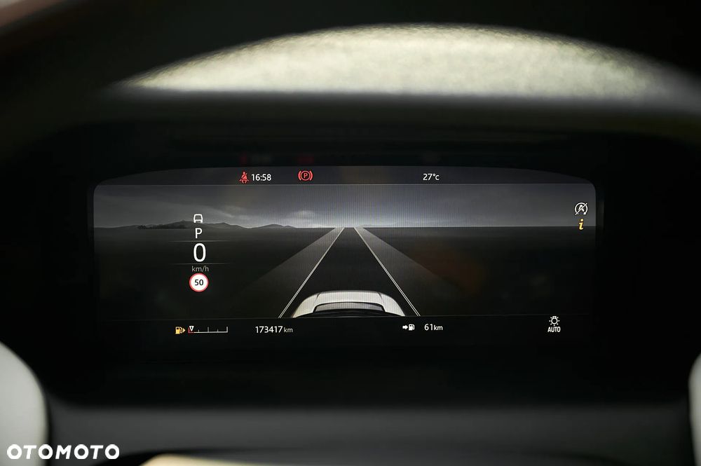 Land Rover Discovery Sport 2.0 D180 R-Dynamic S - 26