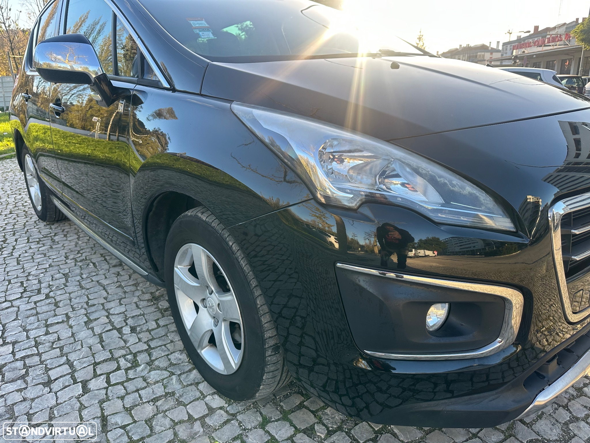 Peugeot 3008 2.0 HDi Hybrid4 99g - 11