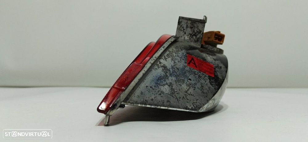 FAROL DE NEVOEIRO DIREITO RENAULT MEGANE IV BERLINA 5P EXPERIENCE - 2