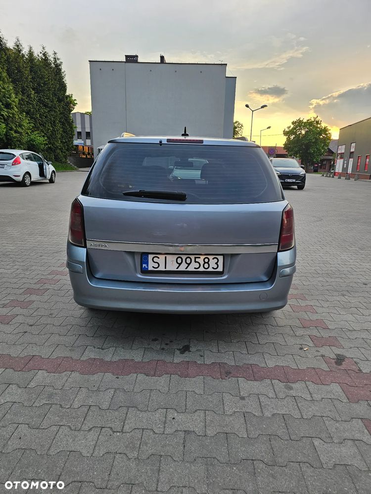 Opel Astra 1.6 Design Edition - 7