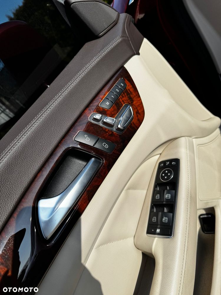Mercedes-Benz CLS - 10