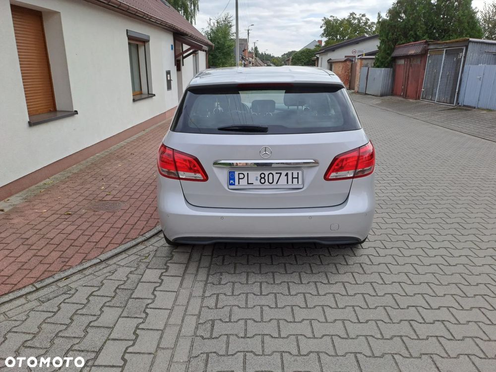 Mercedes-Benz Klasa B 180 - 3