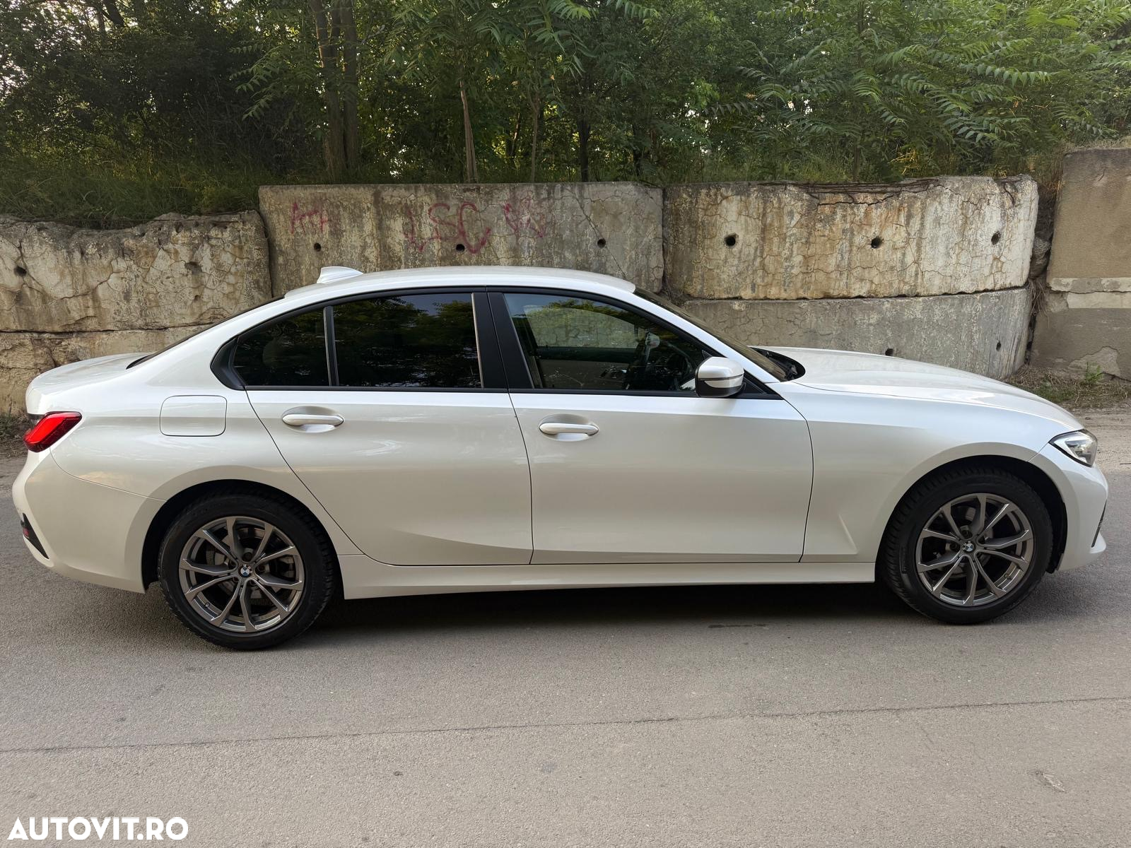 BMW Seria 3 318d Aut. Luxury Line - 5