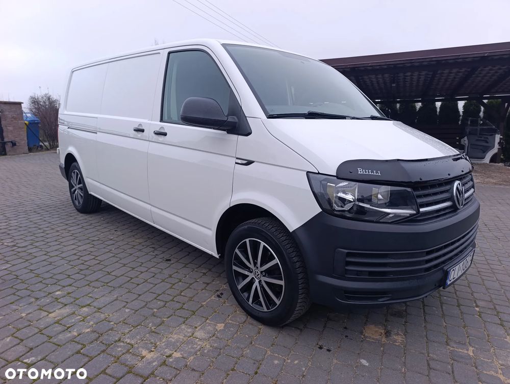 Volkswagen Transporter - 1