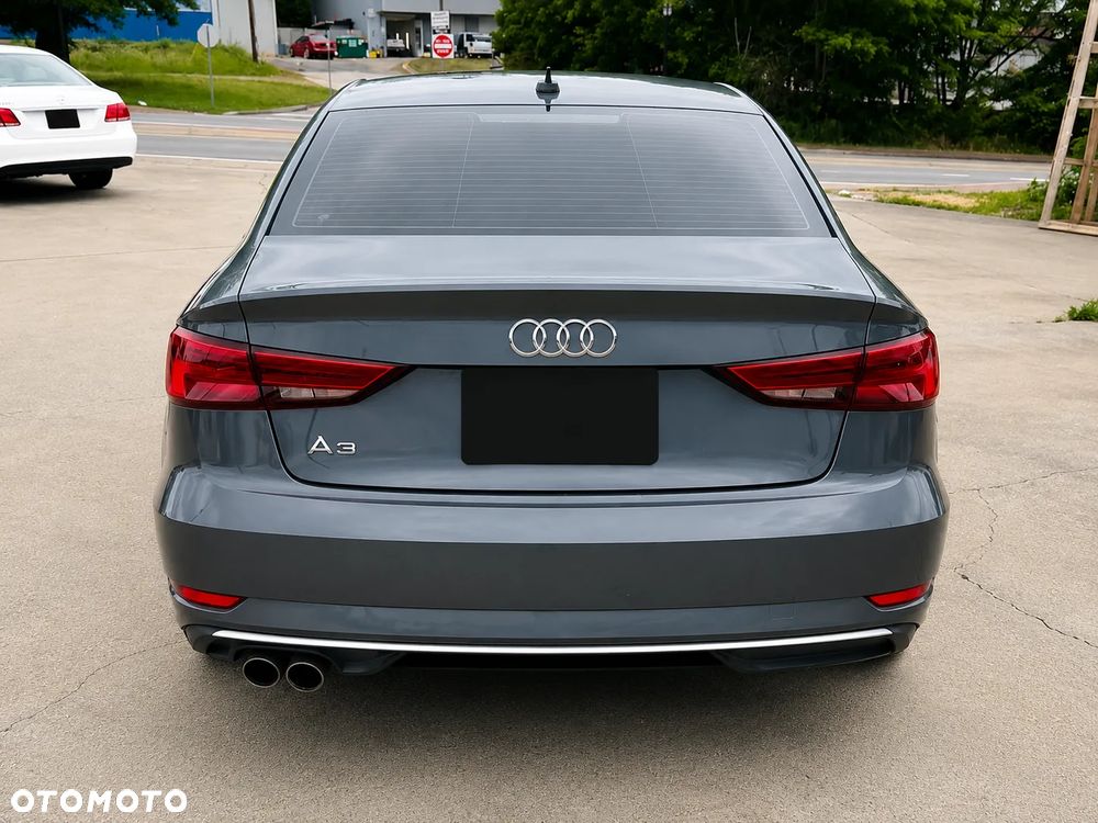 Audi A3 Limousine 40 TFSI Quattro S tronic - 7