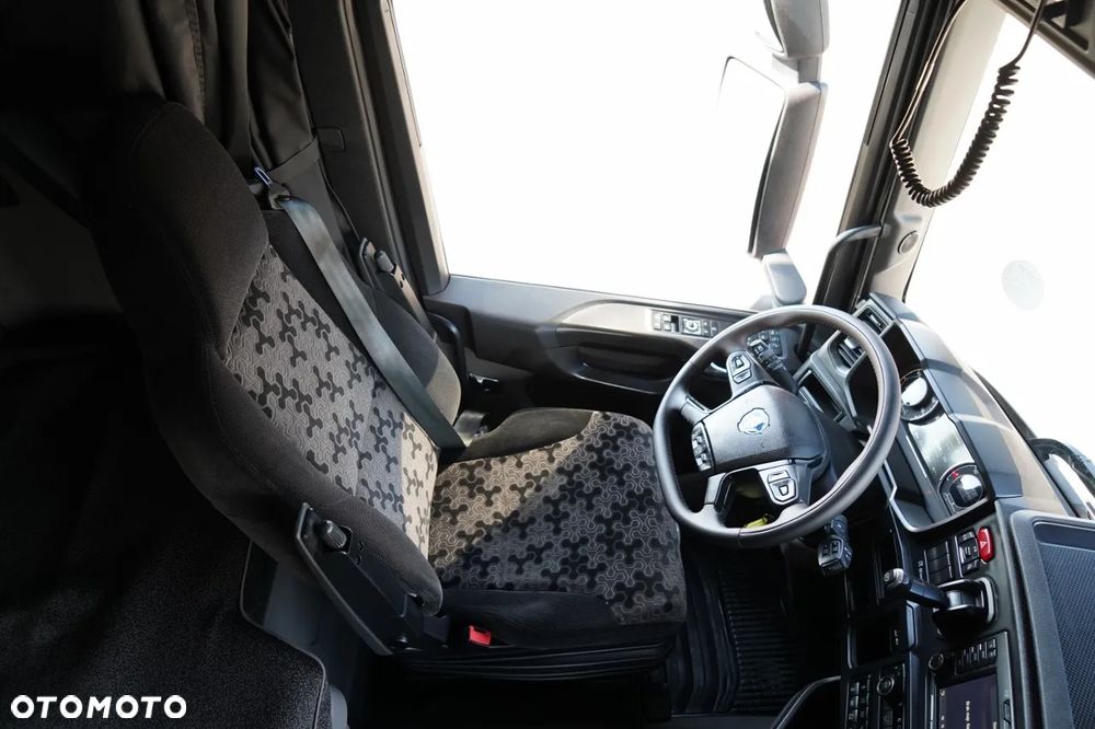 Scania R 460  SUPER  / RETARDER / KLIMA POSTOJOWA / CAŁA NA PODUSZKACH /  OPONY 100% / EURO 6 - 27