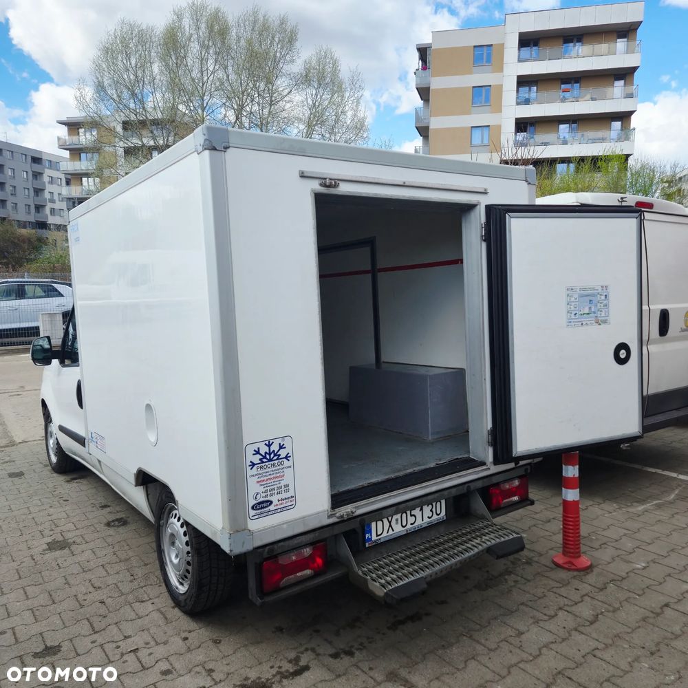 Fiat Doblo kontener chłodnia mroźnia FV - 2