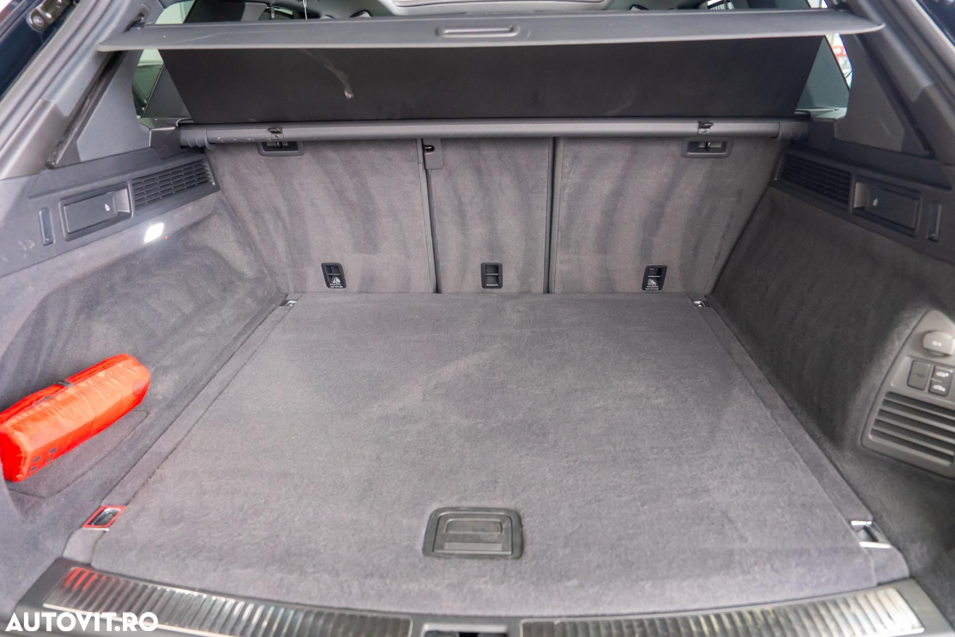 Volkswagen Touareg V6 TSI eHybrid PHEV Elegance - 25