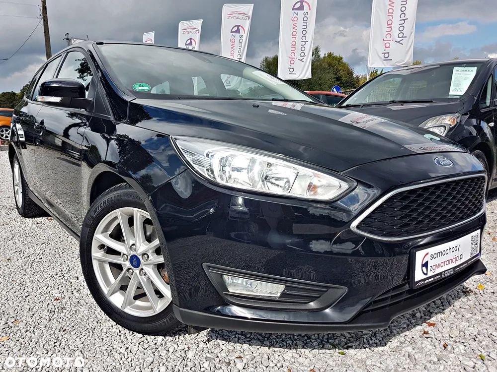 Ford Focus 1.0 EcoBoost Trend Sport - 28