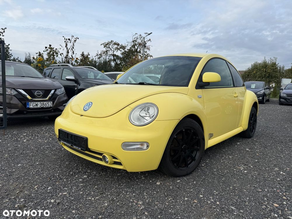 Volkswagen New Beetle - 2