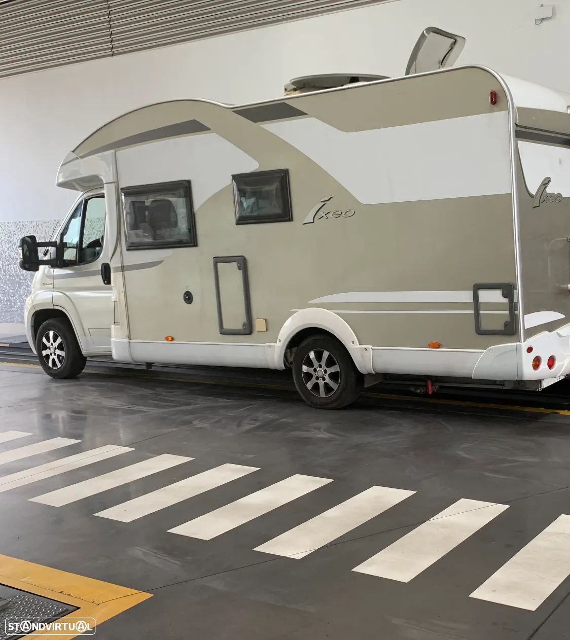 Burstner Ixeo Ixeo 664 - 1